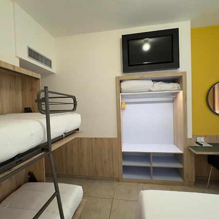 Hotel Holidays Рокказаро Экстерьер фото